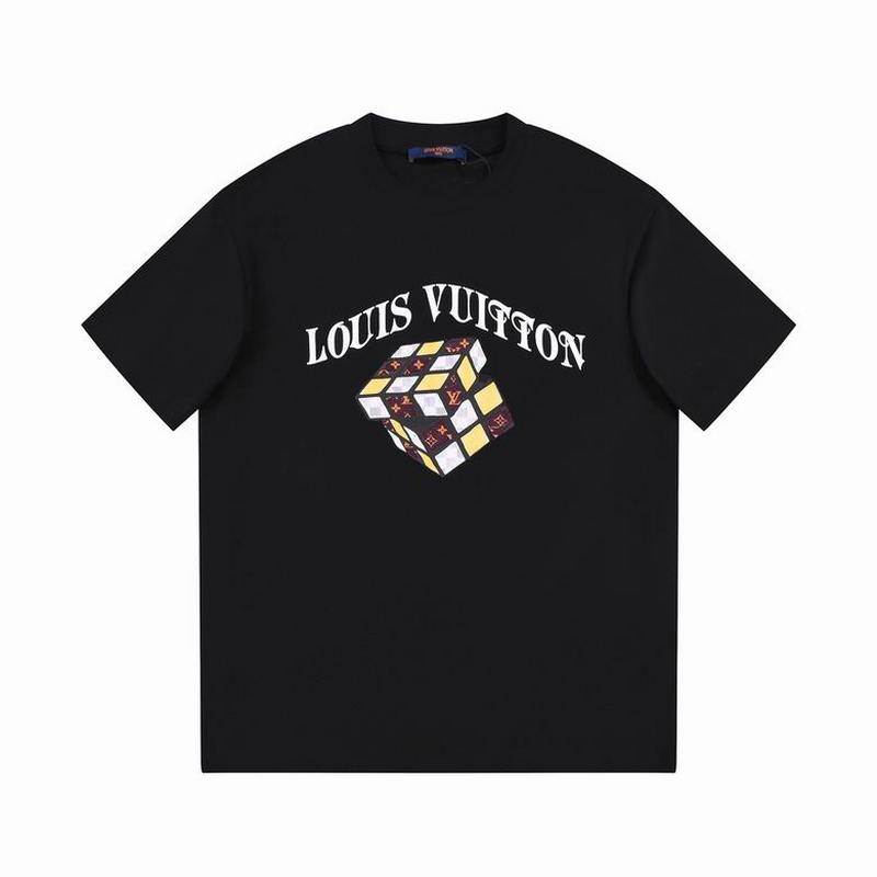 Louis Vuitton Men's T-shirts 716